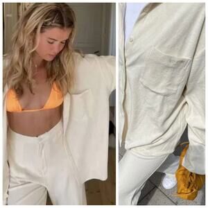 Djerf Avenue Small Terry on The Go Shirt in Cream Oraganic Cotton